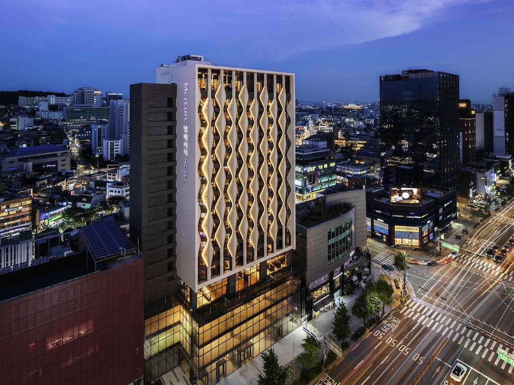 Mercure Ambassador Seoul Hongdae 2/72