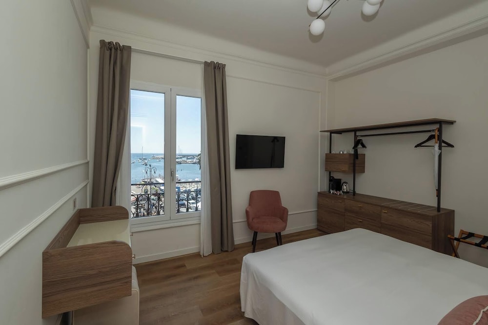 Splendide Riviera Boutique Art Hotel 17/50
