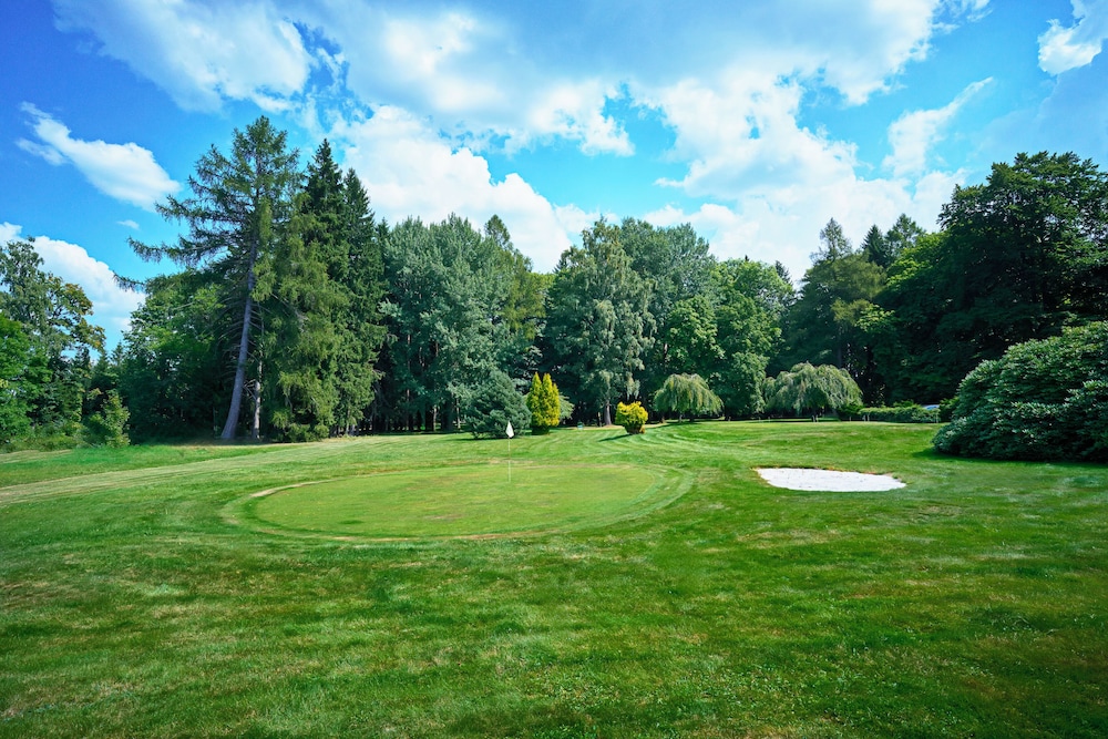 Parkhotel Golf 64/67