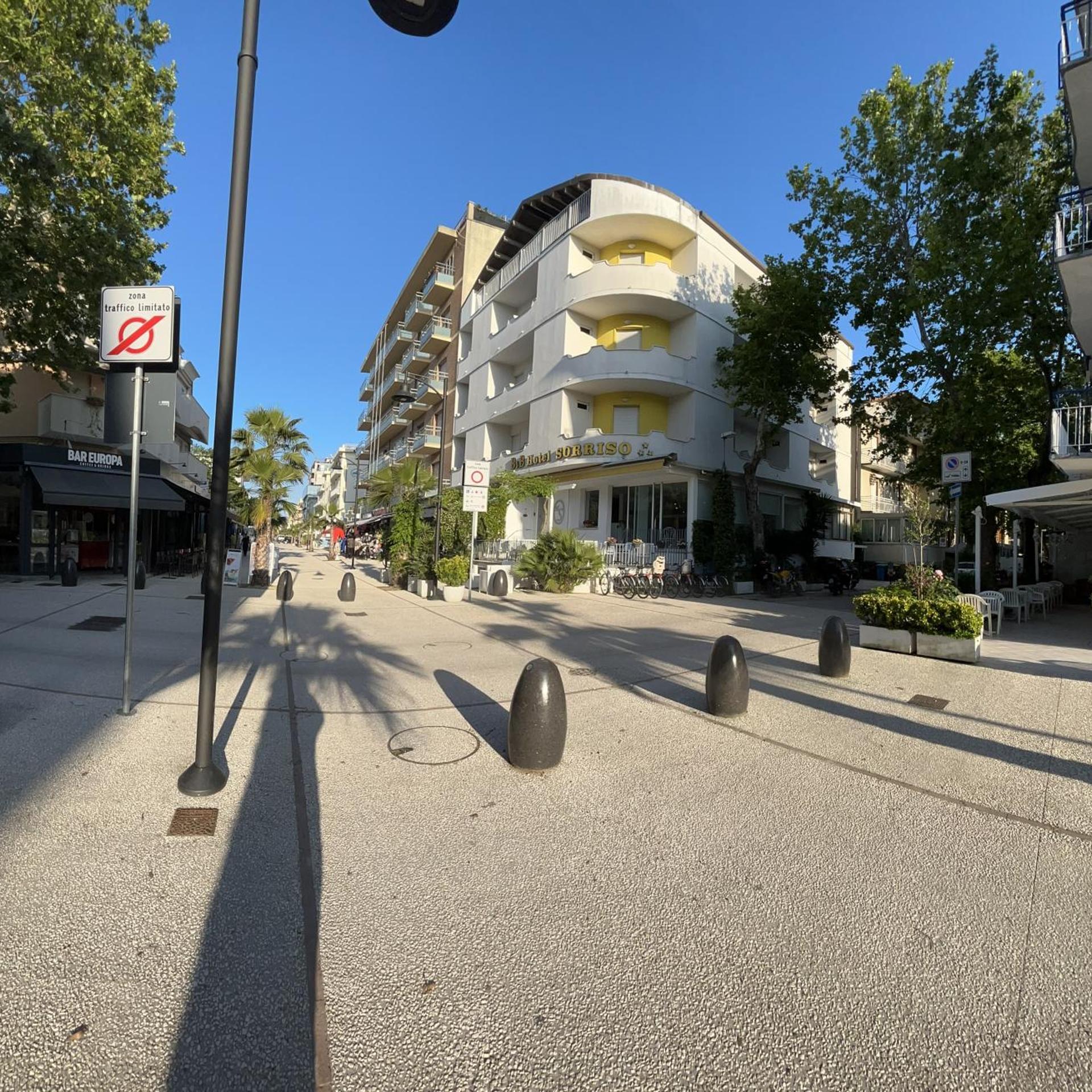 Hotel Sorriso 35/45