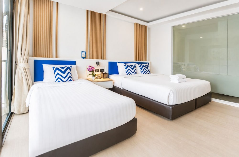 Armoni Patong Beach Hotel 33/78