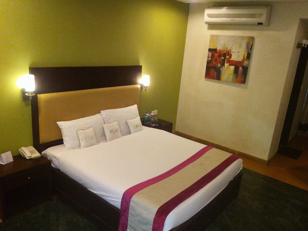 Hotel Saurabh Candy By Peppermint 18/39