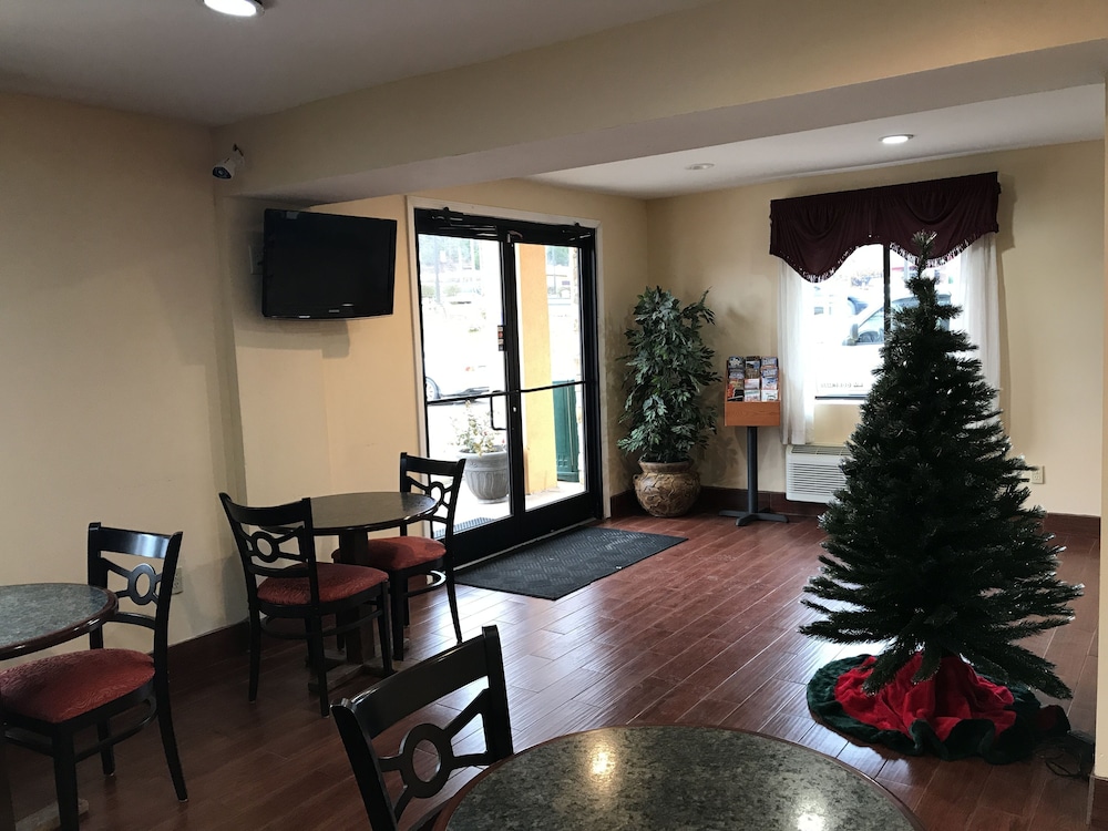 Red Roof Inn Kimball, TN - I-24 12/19