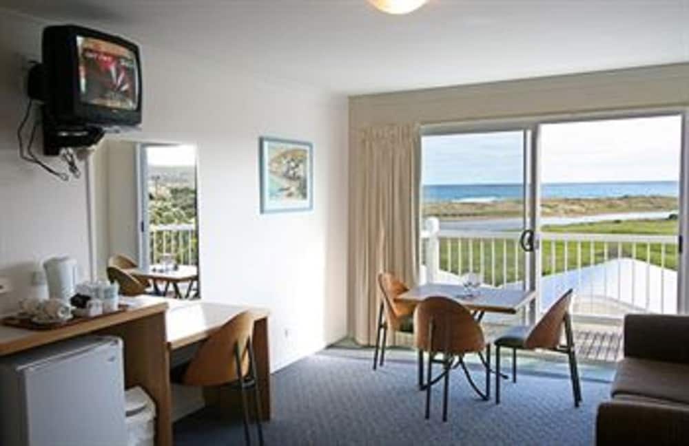 A Great Ocean View Motel 15/27
