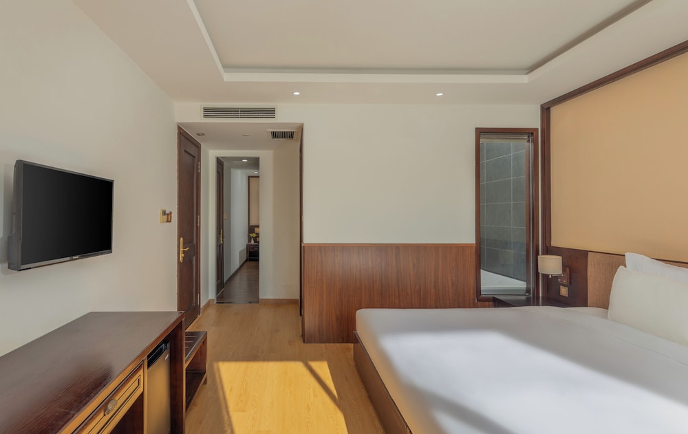 Palazzo 3 Hotel 12/50