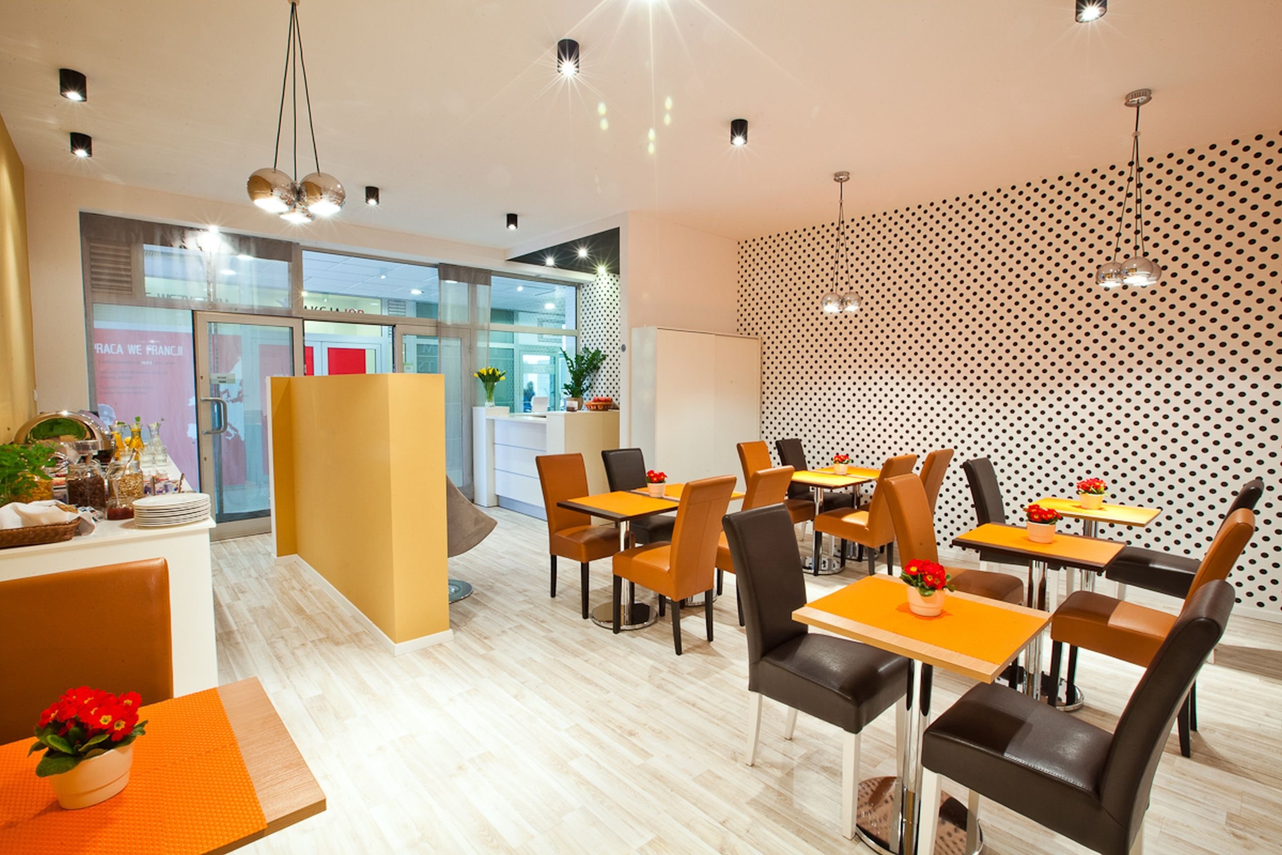 PLATINUM PALACE APARTMENTS 42/46