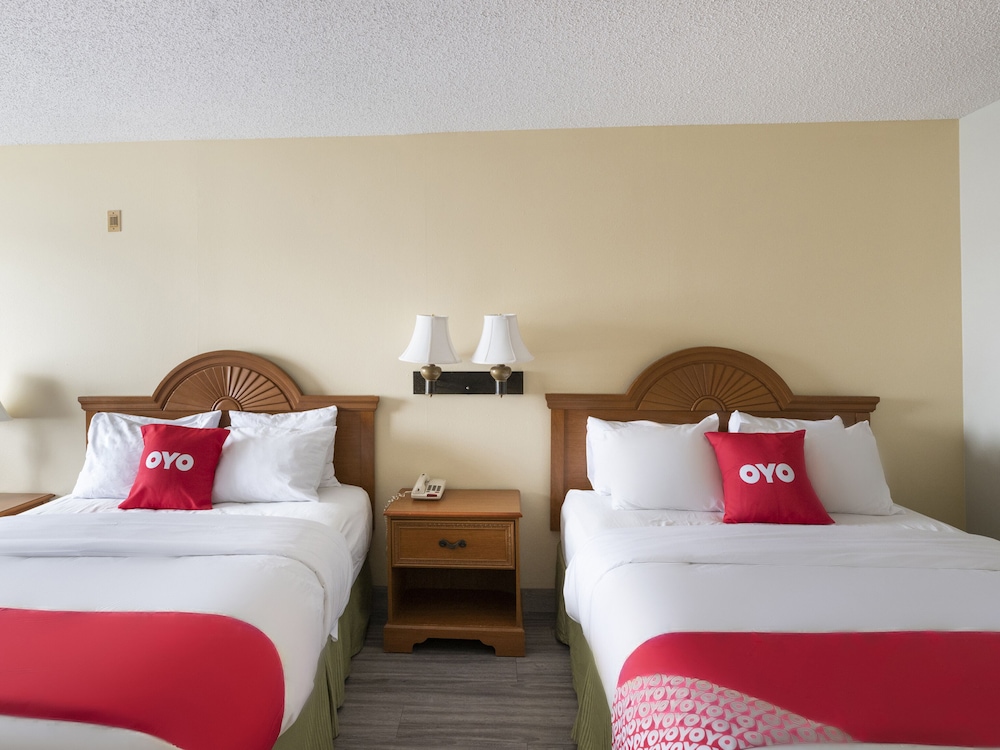 OYO Hotel Stafford TX I-69 North 13/42