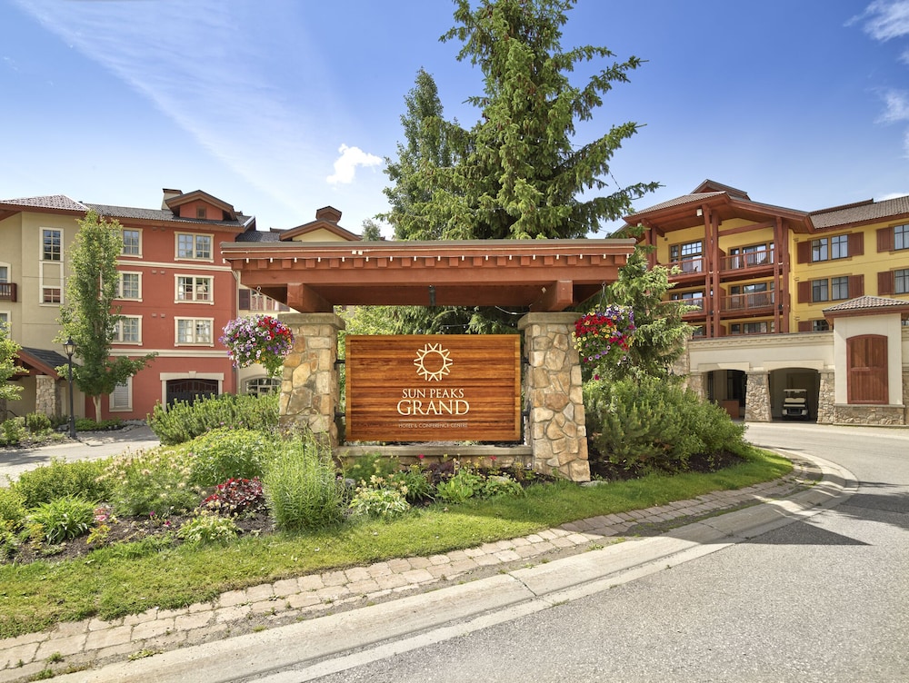 Sun Peaks Grand Hotel Conference Centre in SUN PEAKS