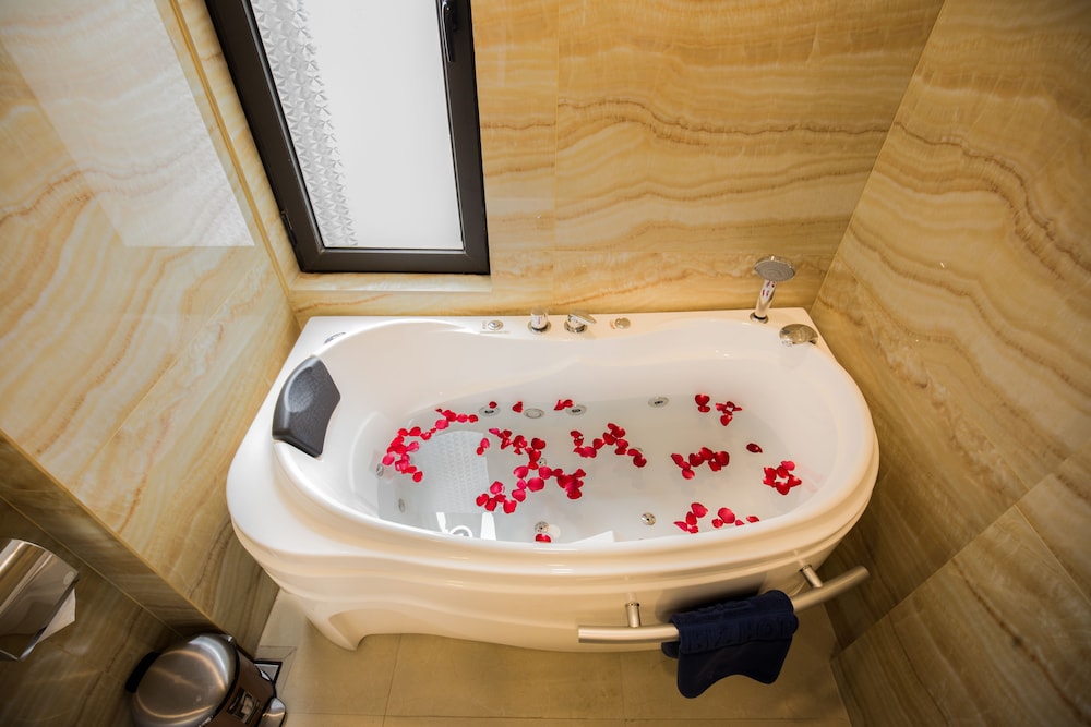Brilliant Me Tri Hotel & Spa Hanoi 34/64