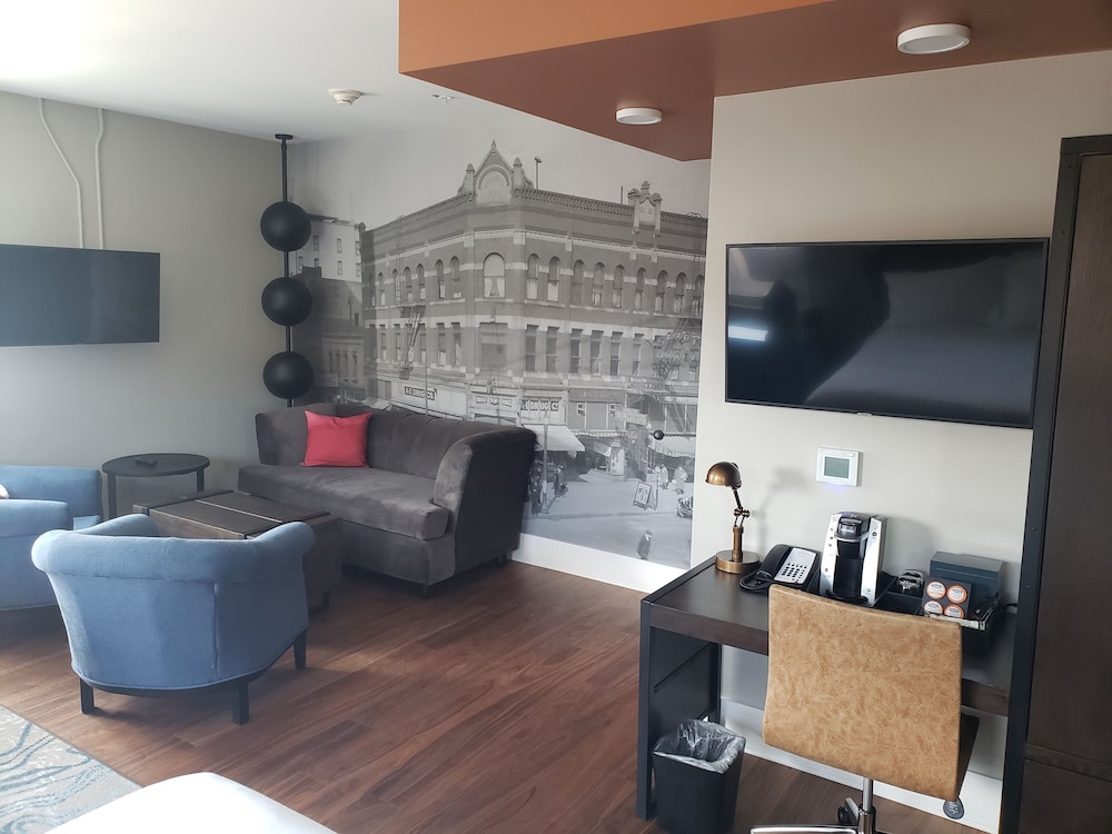 Hotel Indigo Spokane Downtown 41/77