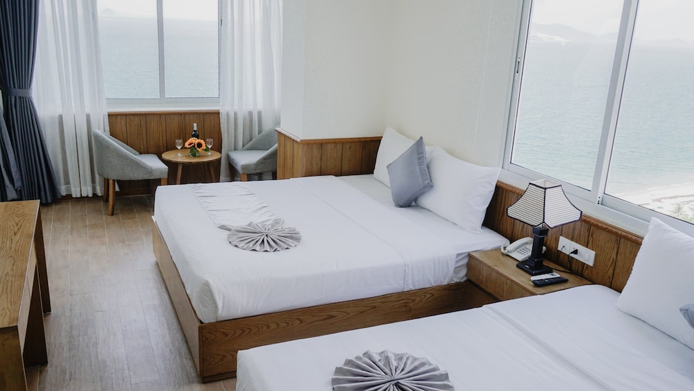 Quang Vinh Hotel 19/52