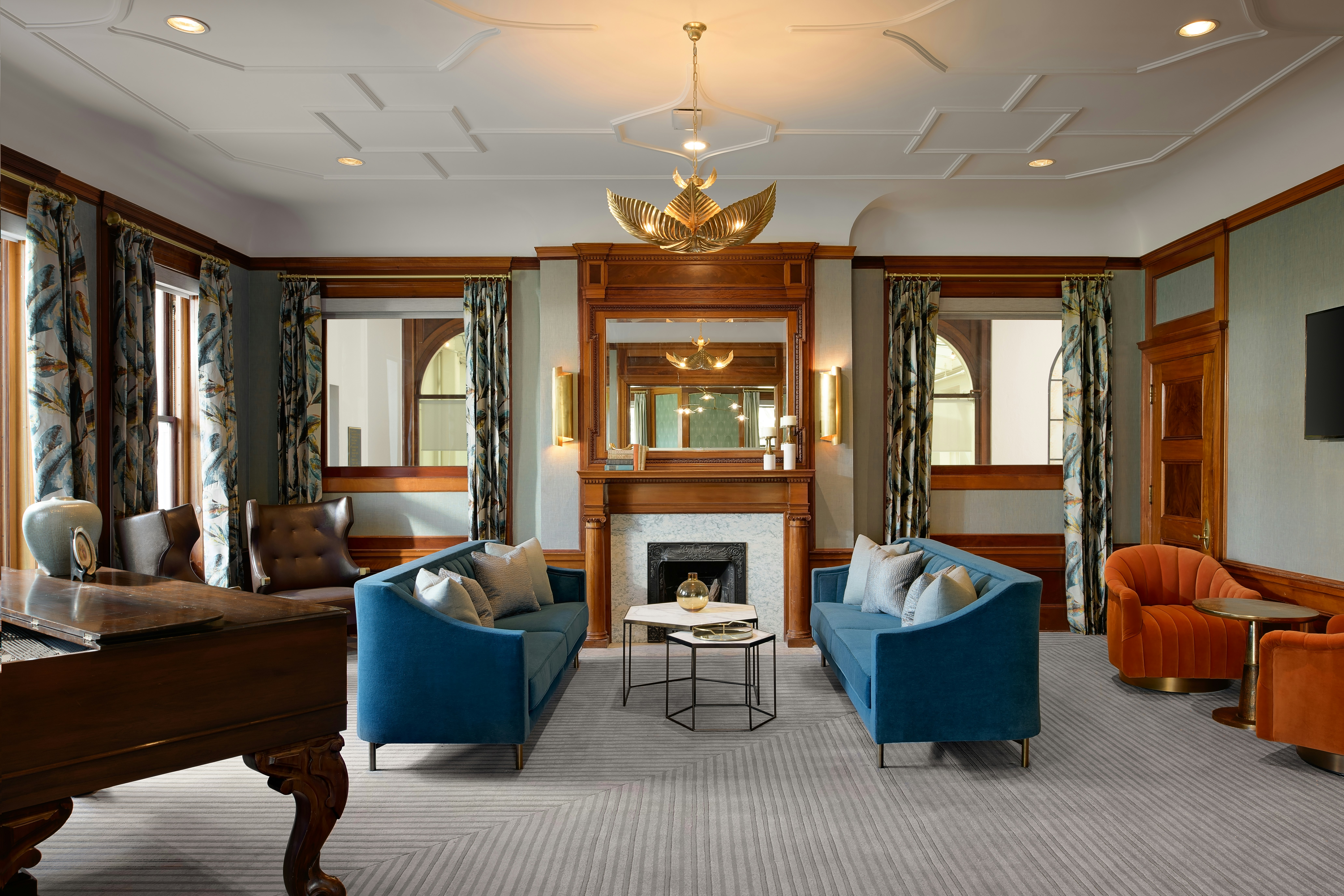 Hayes Mansion San Jose, Curio Collection by Hilton 12/41