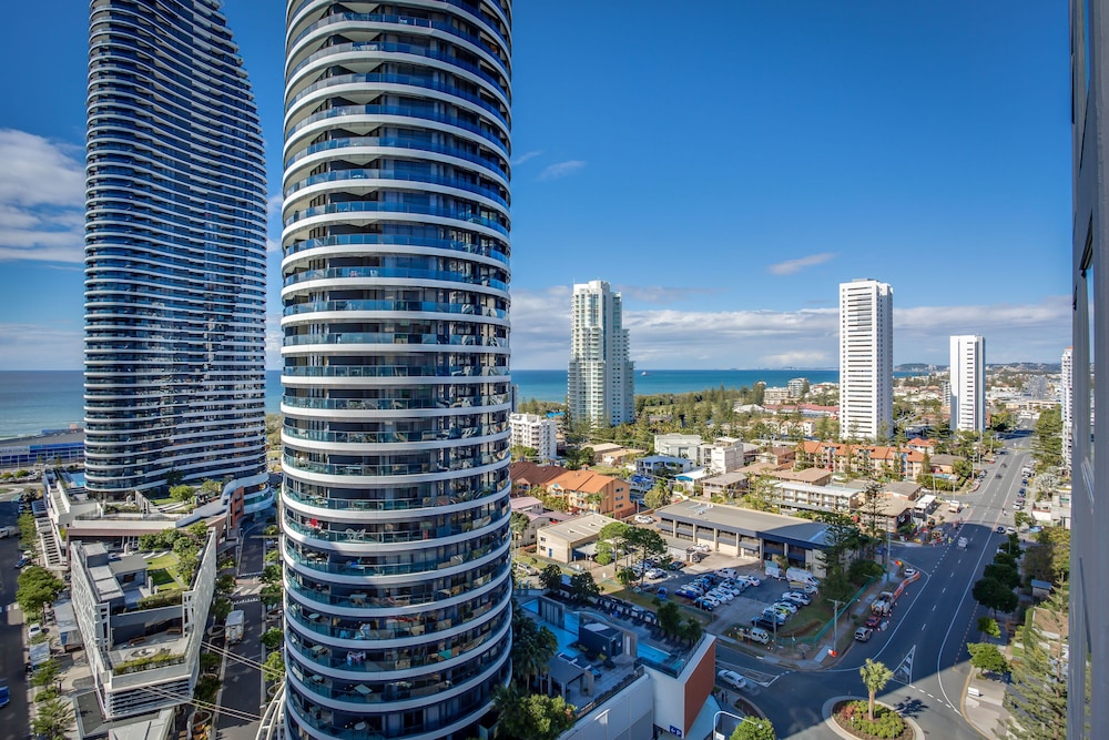 マントラ ブロードビーチ オン ザ パーク(Mantra Broadbeach on the Park) 写真2