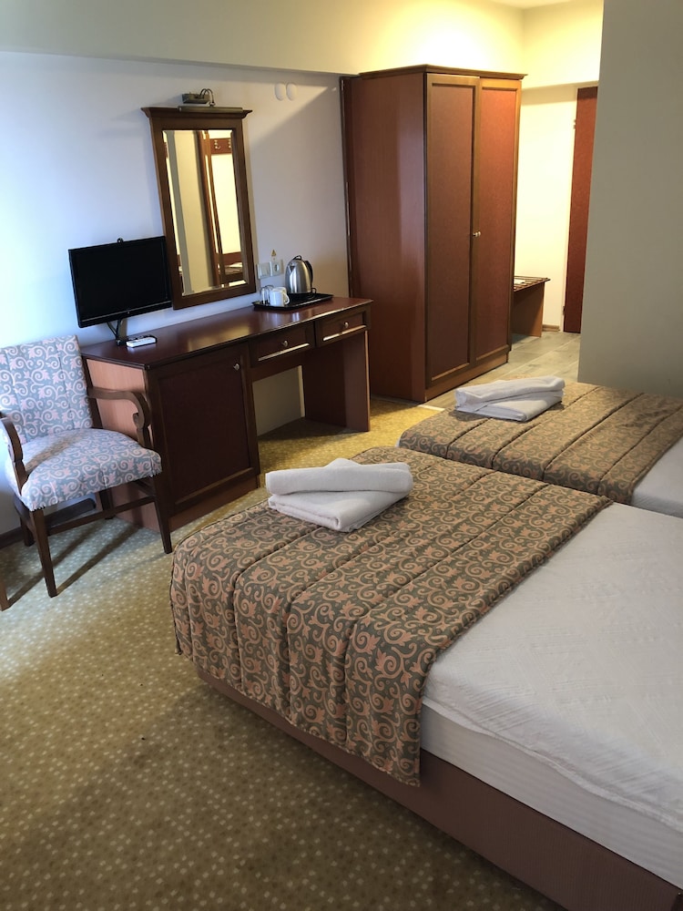 غرفة اقتصادية بسرير مزدوج أو سريرين منفصلين