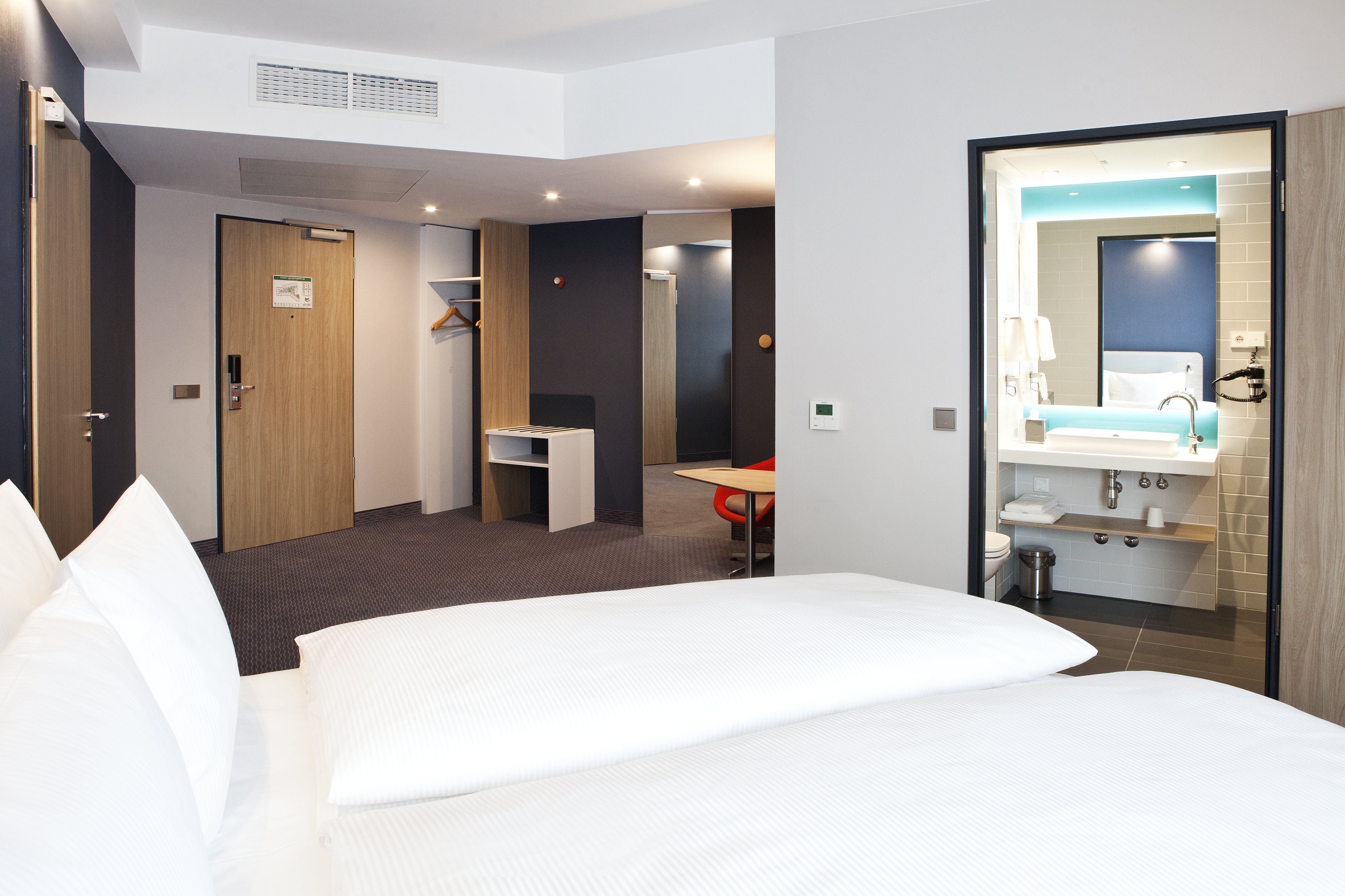 Holiday Inn Express & Suites Monheim am Rhein 3/28