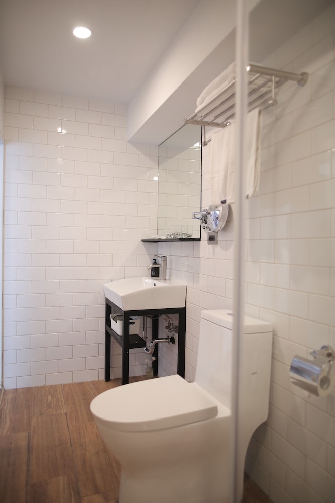Daan Park Hotel 9/60
