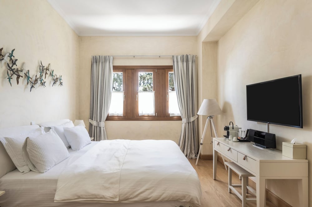 5 BEDROOMS, LUXURY, VILLA, SEA VIEW, PRIVATE POOL