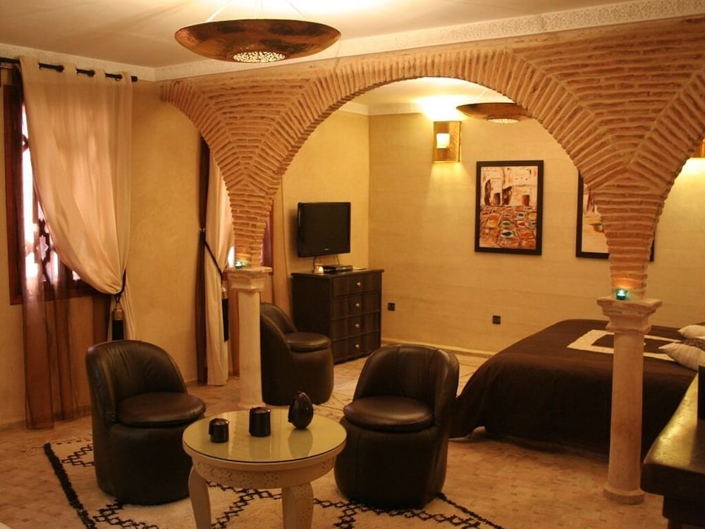 Riad Turquoise 65/81