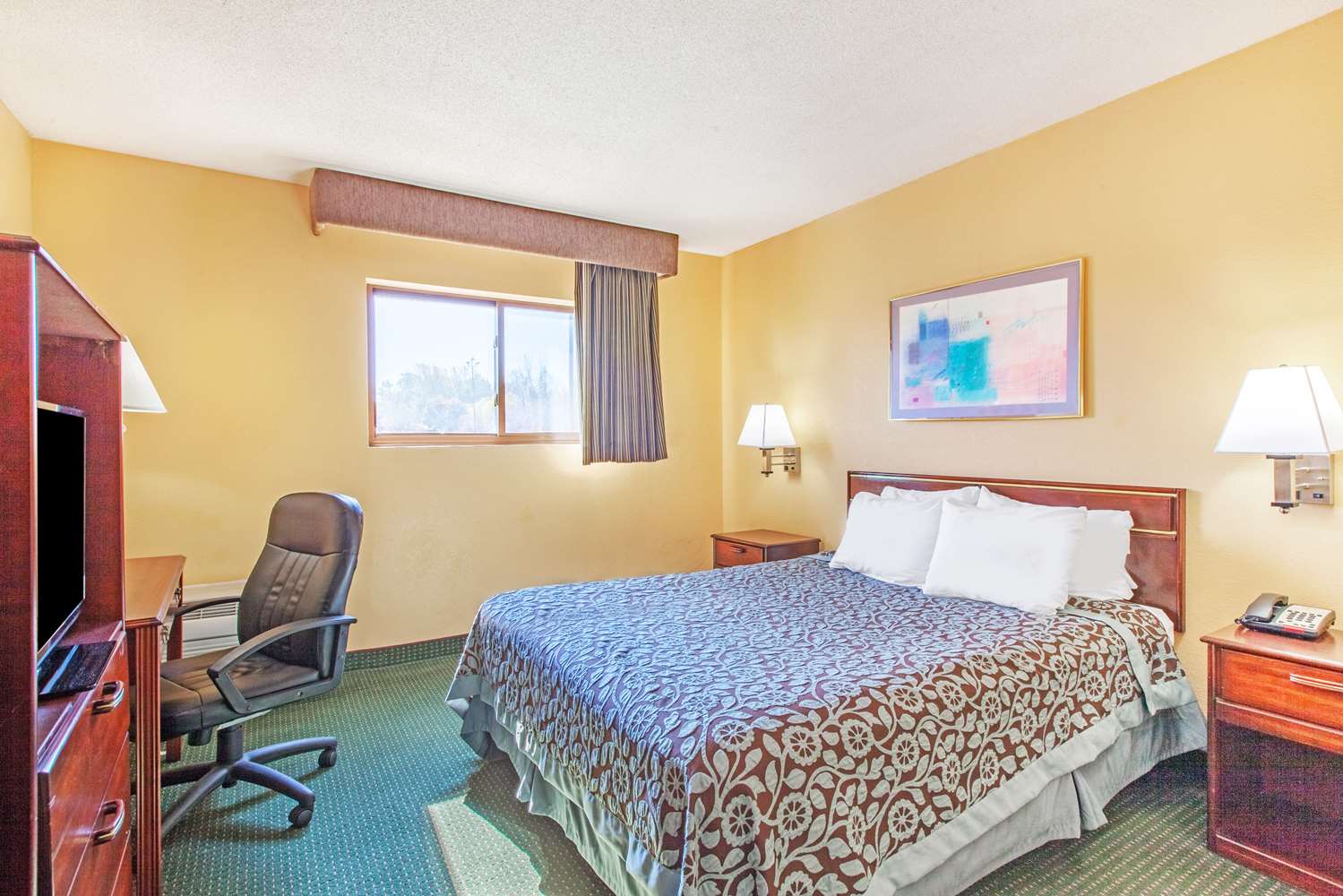 Days Inn by Wyndham Canastota/Verona 12/52