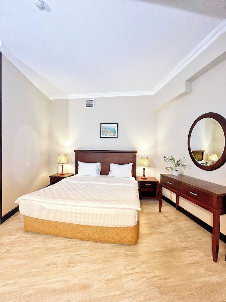 Basic, Apartment, King Bed, Sea View, Sofa, Balcony