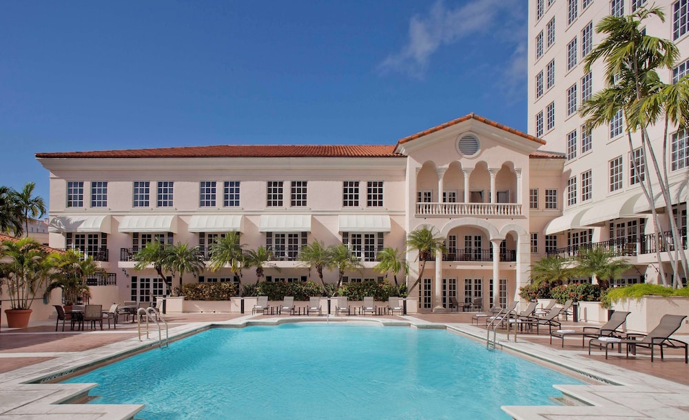 Hyatt Regency Coral Gables 6/92