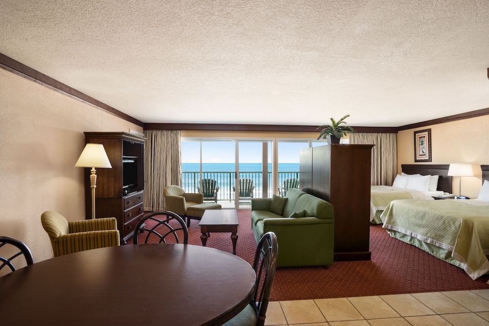 Days Inn by Wyndham Ocean City Oceanfront 35/64