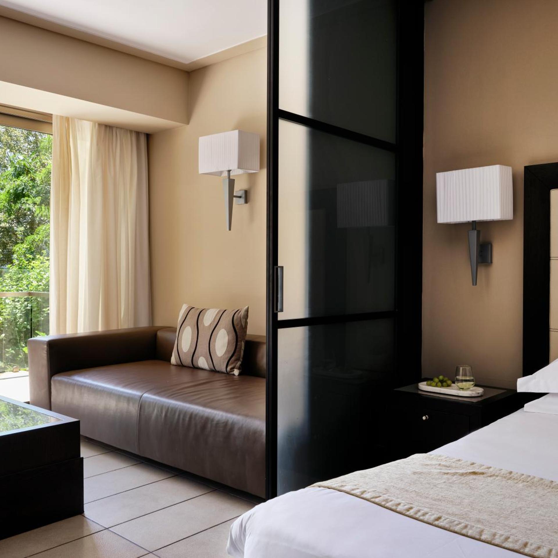 SUPERIOR, DOUBLE BED, INLAND VIEW