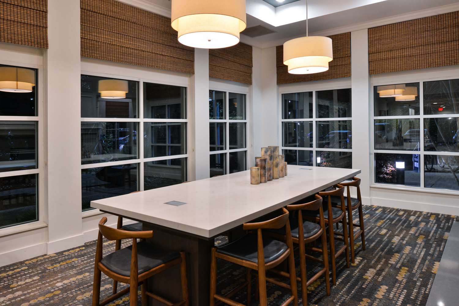 restaurant cafeteria