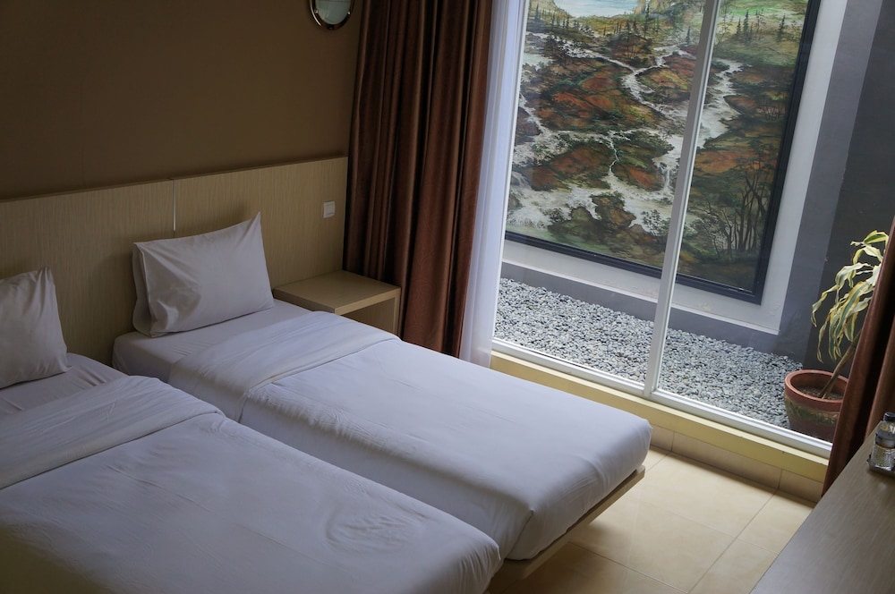 Mandala Hotel 2/6