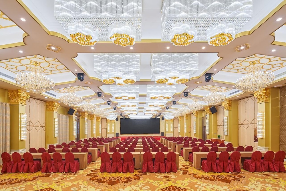 NANYANG KING'S GATE HOTEL 34/47
