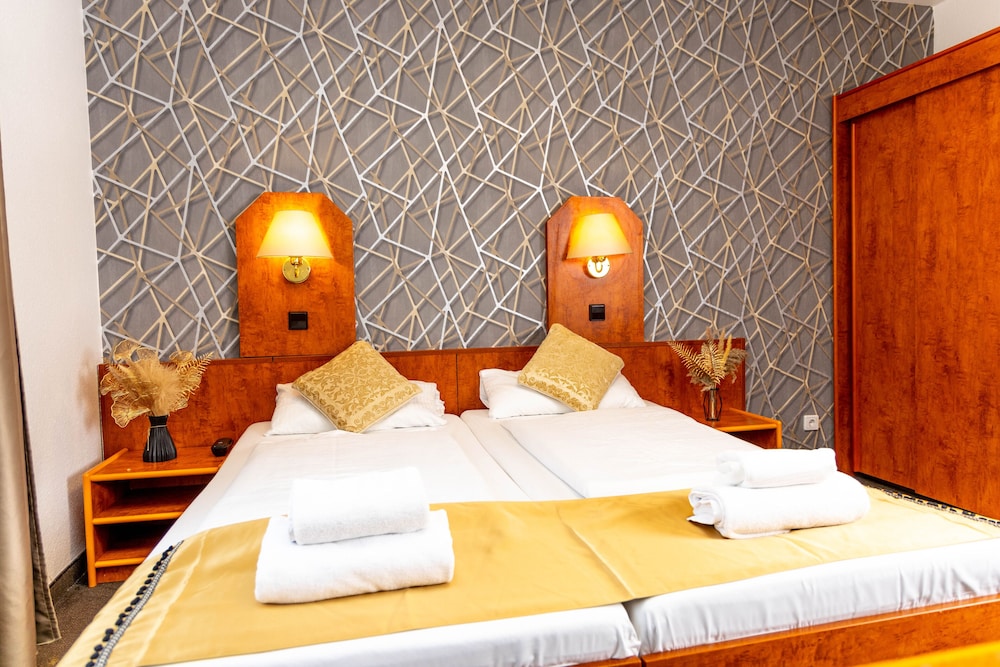 Hotel Rossija 8/31
