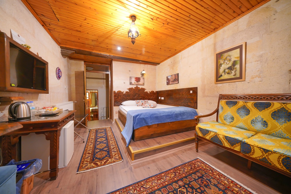 CLASSIC, DOUBLE BED