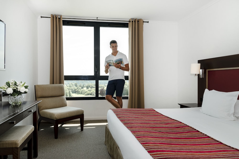 Hotel du Golf 6/34