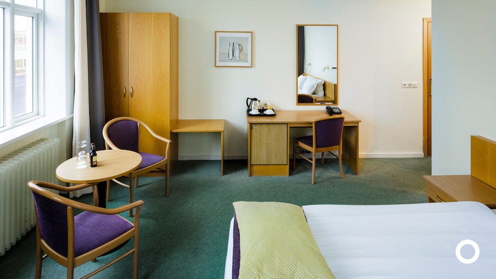 CENTERHOTEL SKJALDBREID 20/45