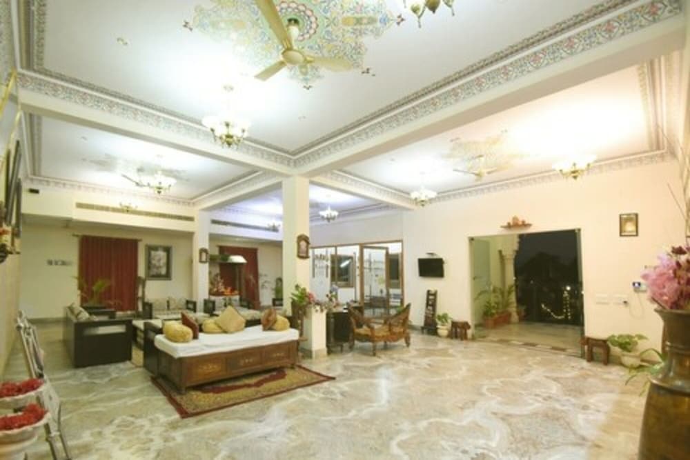 Hotel Satyam Palace 15/56