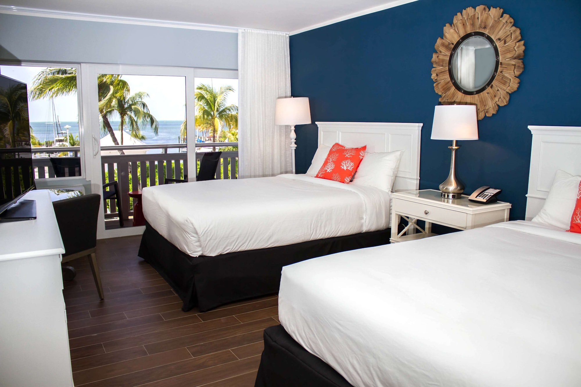Stunning, 2 Queen Beds, Gulf View, Balcony