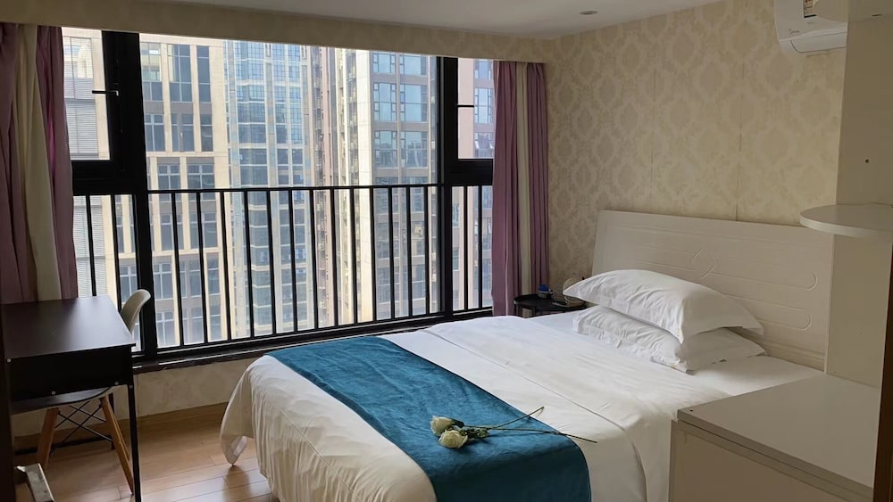 Ihouse Executive Apartment 8/50