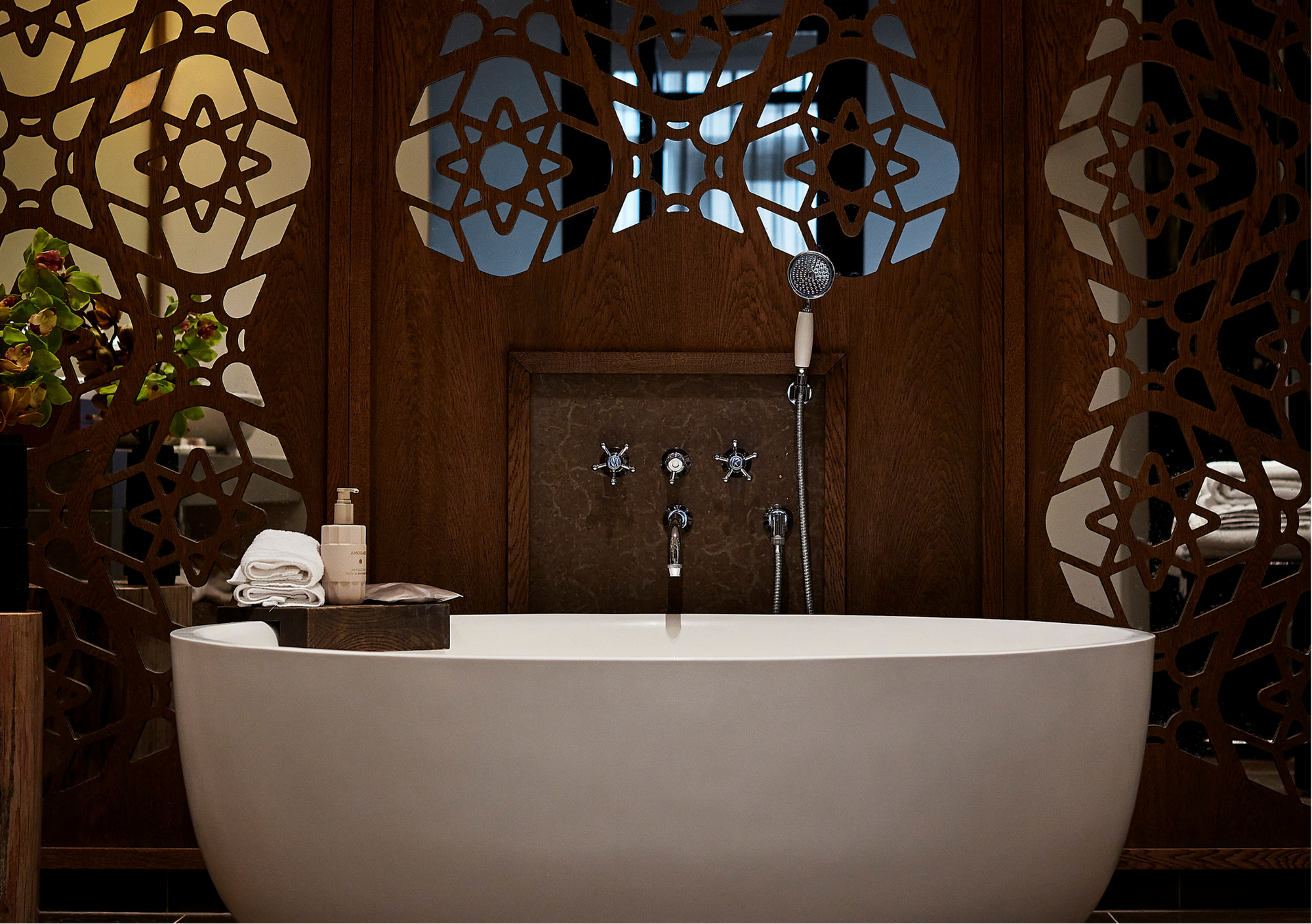 Nimb Hotel 6/50