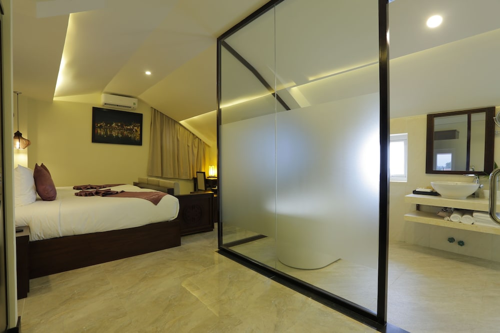 River Suites Hoi An Hotel 28/73
