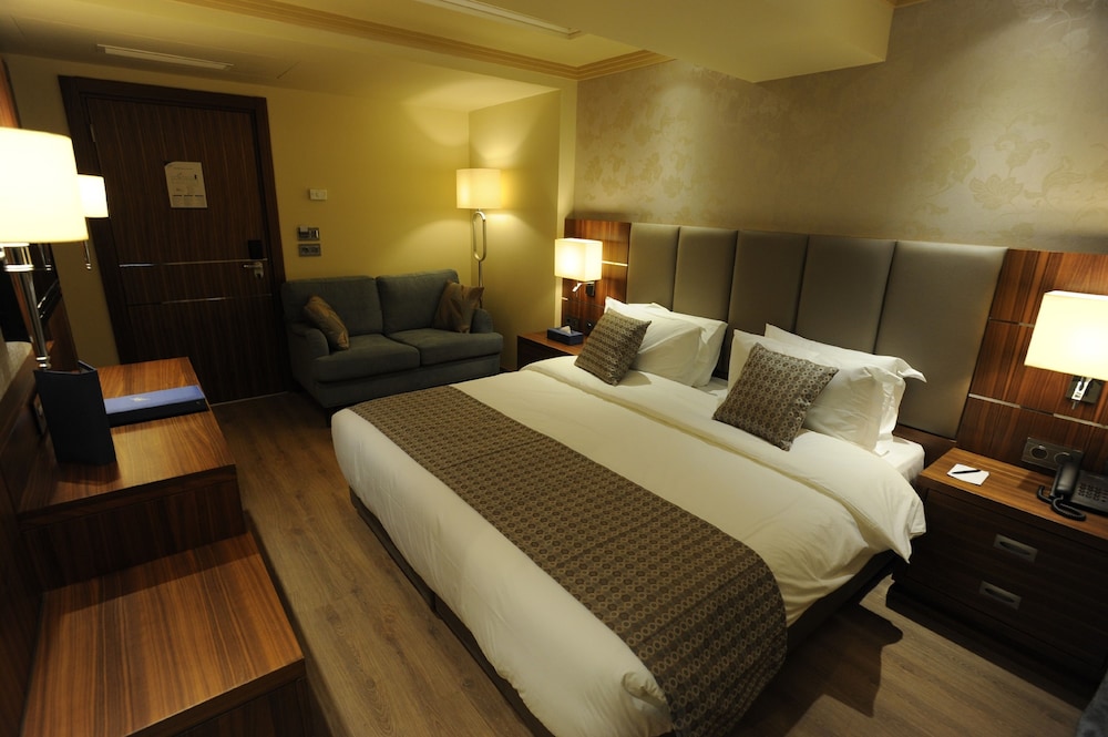Gems Hotel 21/74