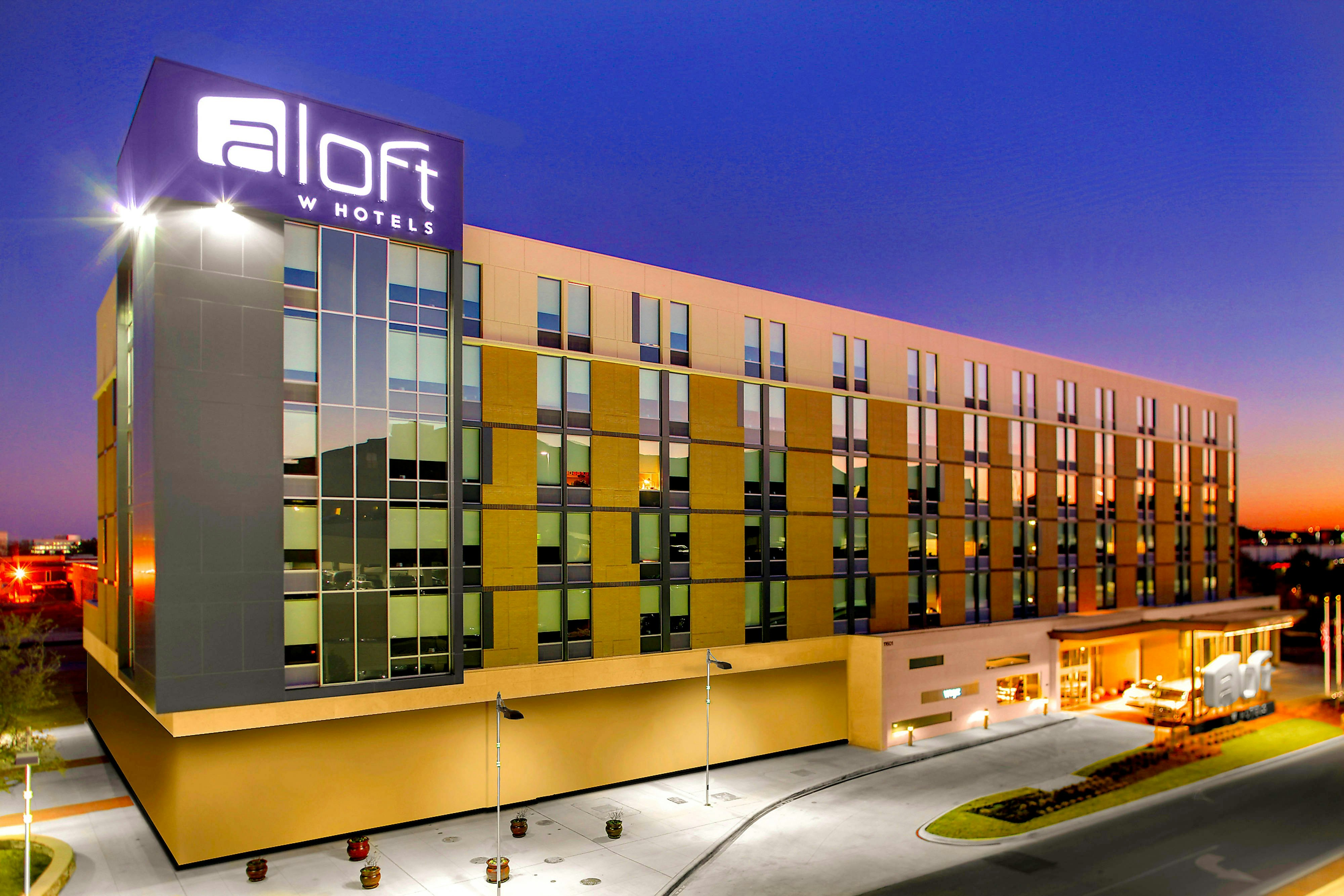 Aloft Austin at The Domain 1/22