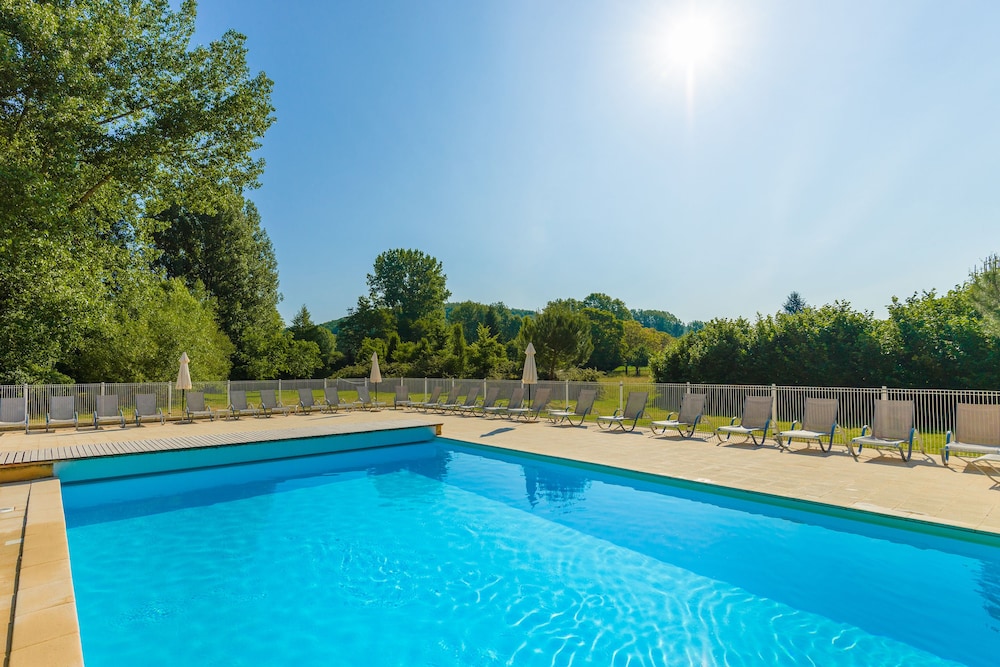 RESIDENCE LAGRANGE VACANCES LES BASTIDES DE LASCAUX 8/26