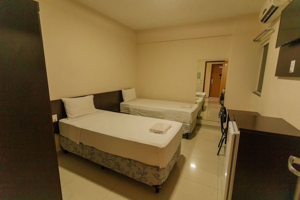 Express Atrium Hotels 7/29