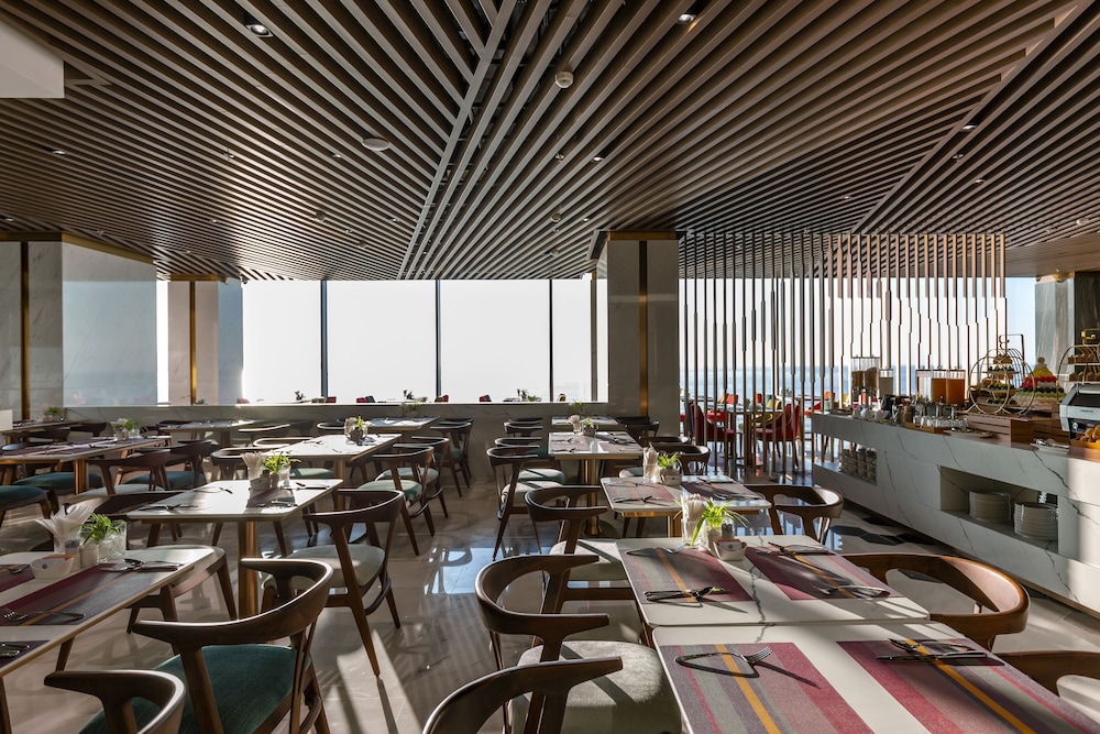 Le Sands Oceanfront Da Nang Hotel 34/50