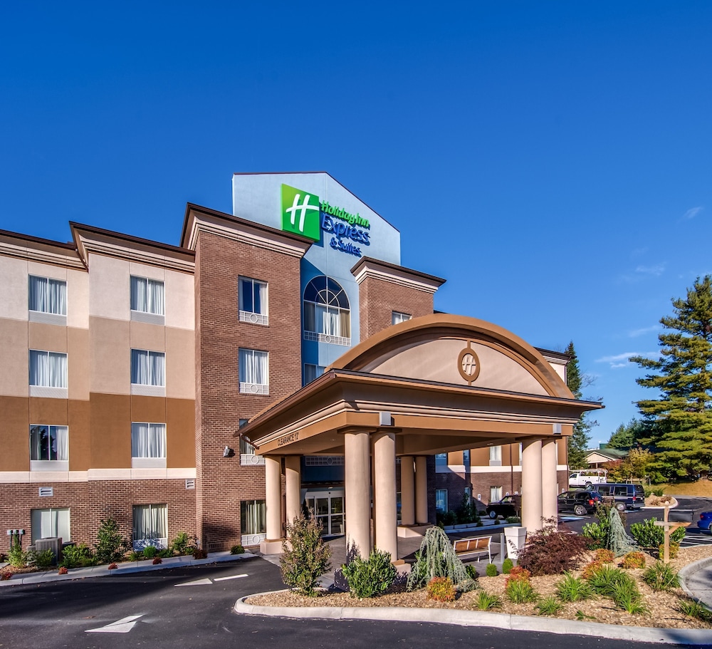 Holiday Inn Express Hotel And Suites Wytheville 7/74