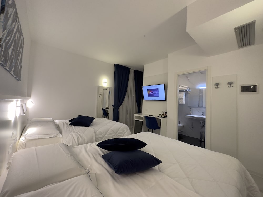 Hotel Smart Cruise 2/20