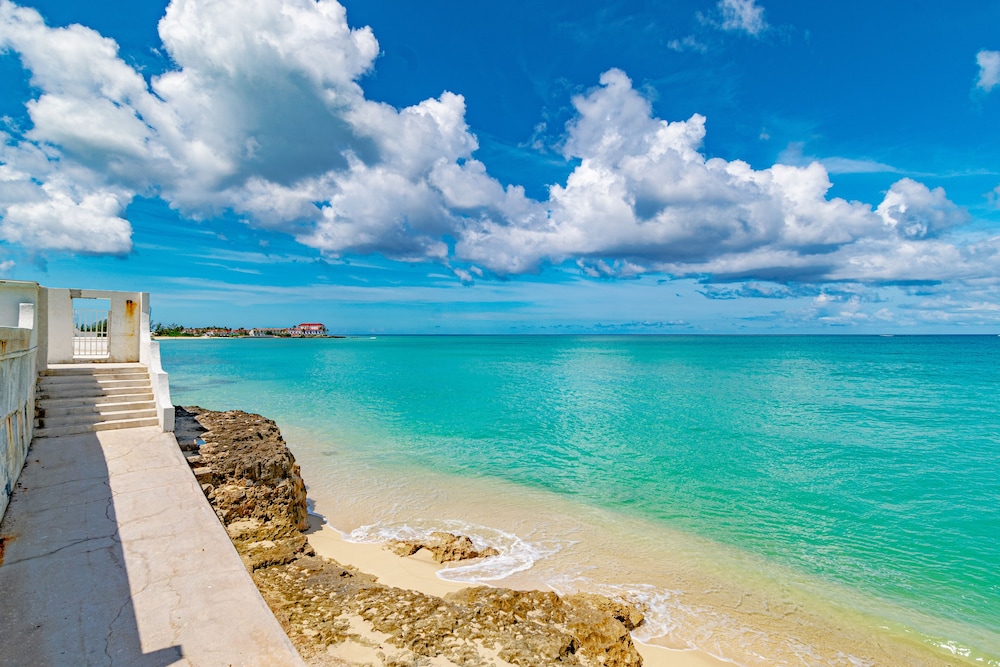 Caprice 14 Cable Beach Luxury Villa 13/24