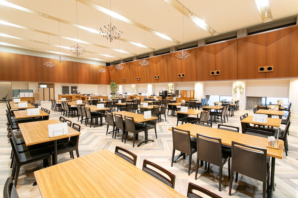 Tosei Hotel & Seminar Makuhari 49/58