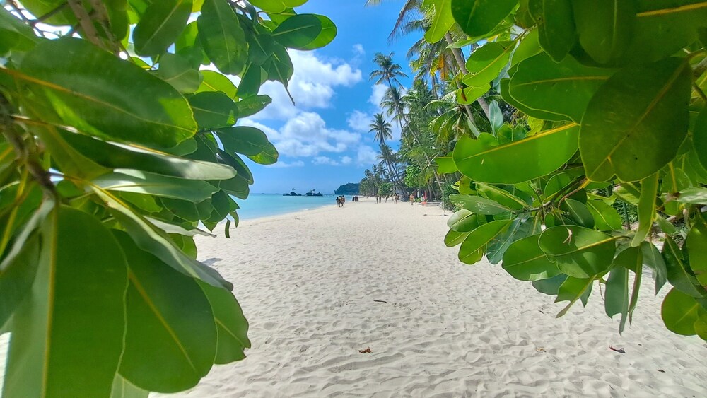 Morning Beach Resort 30/37