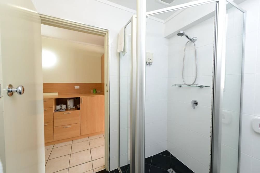 Country Comfort Bundaberg 30/74